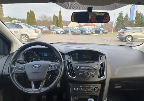 Ford Focus cena 42500 przebieg: 95883, rok produkcji 2018 z Sieniawa małe 16